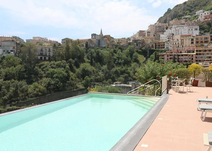 Taormina Skyline